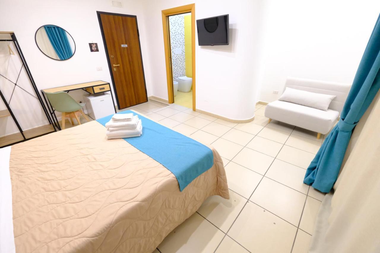 نابولي Donna Elena B&B المظهر الخارجي الصورة