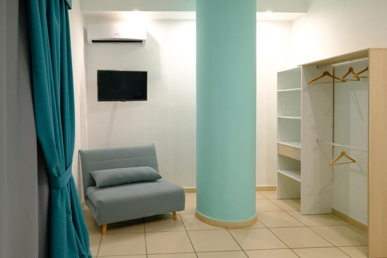 نابولي Donna Elena B&B المظهر الخارجي الصورة